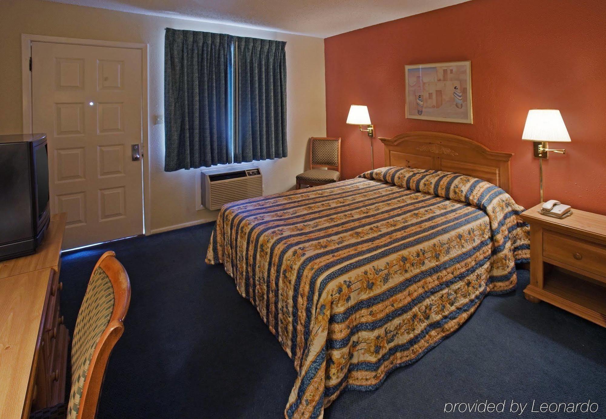 Regency Inn Hondo Quarto foto