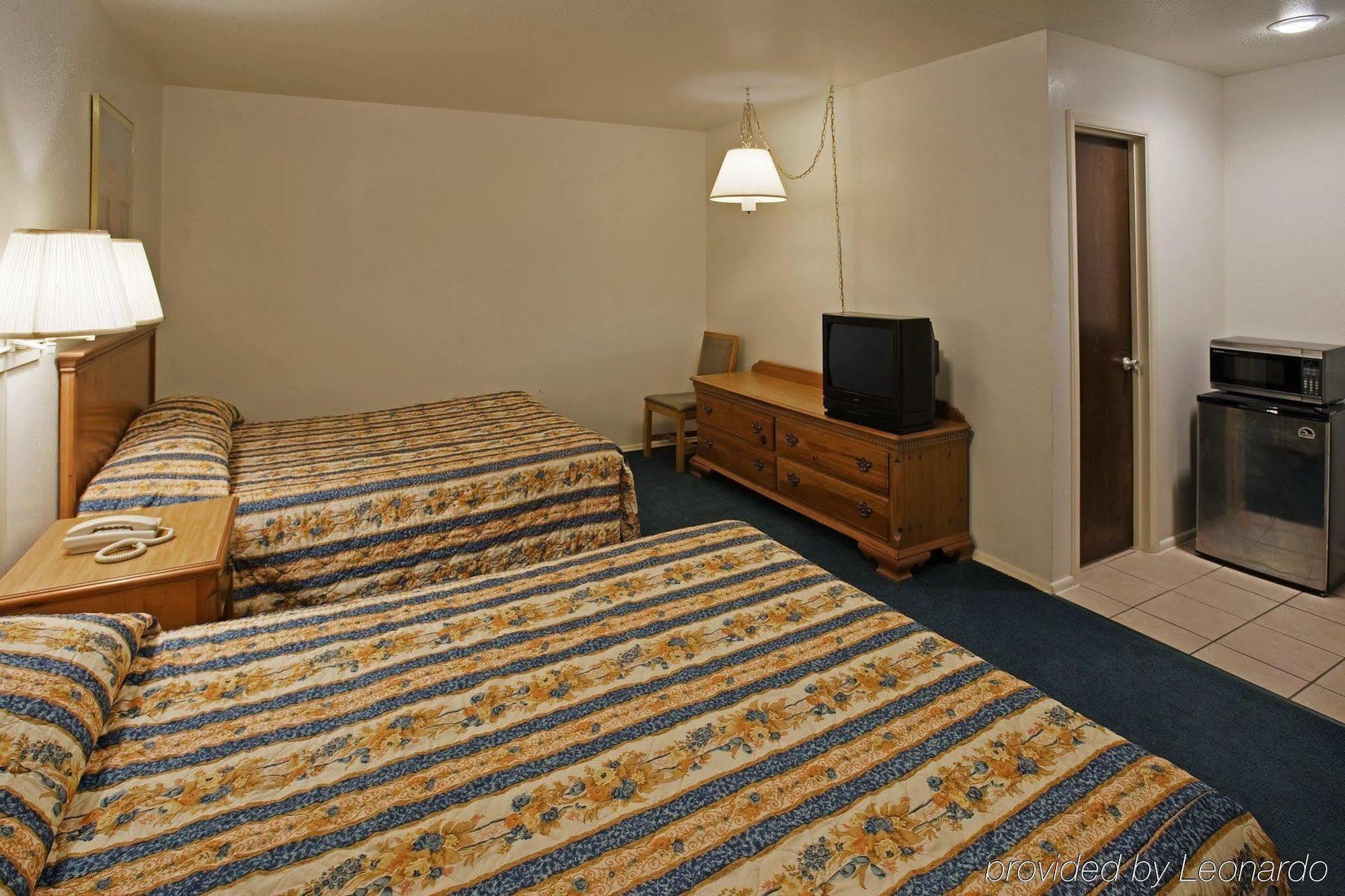 Regency Inn Hondo Quarto foto